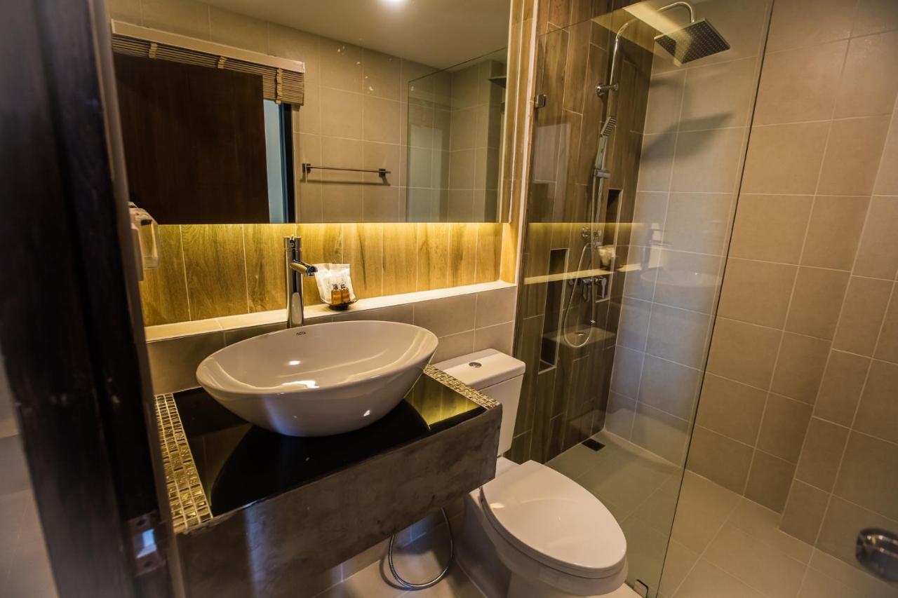 C Hotel Boutique And Comfort Чиангмай Екстериор снимка