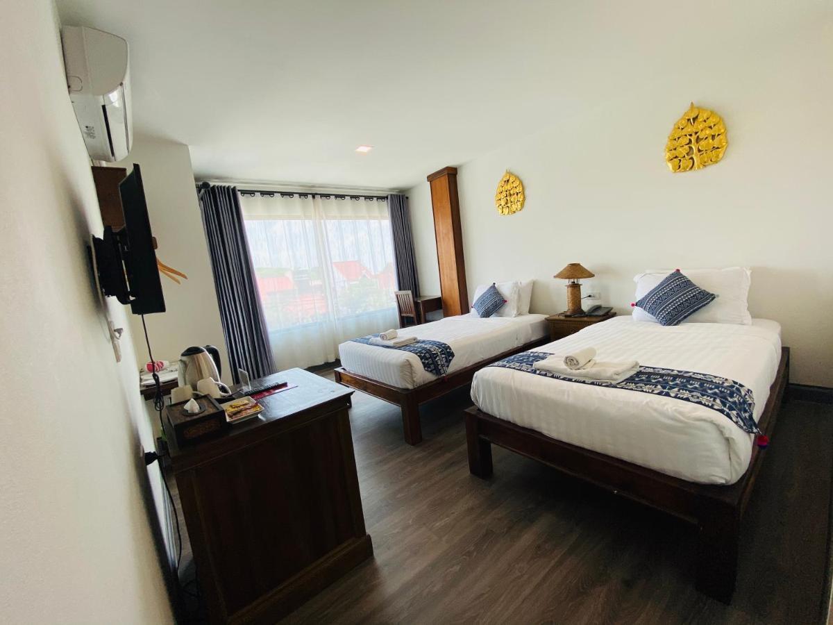 C Hotel Boutique And Comfort Чиангмай Екстериор снимка